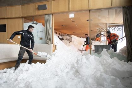 Wetterdienst warnt vor „teils erheblichen Schneeverwehungen“ im Süden Bayerns