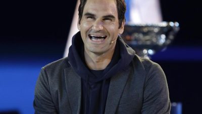 Federer warnt vor Melbourne-Start – Liverpool-Fan Wozniacki