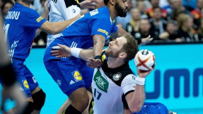 Coup verpasst: Deutsche Handballer Remis gegen Frankreich
