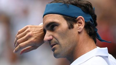 Australian Open: Federer kämpft sich in Runde drei
