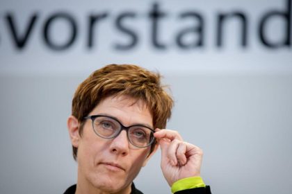 Programm für die CDU-Debatte über Merkels Flüchtlingspolitik steht