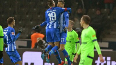 Schalke nach zweimaliger Führung 2:2 bei Hertha BSC