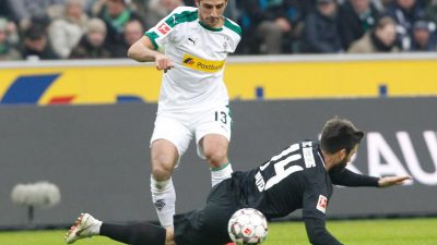 Gladbacher Wendt und Herrmann retten 2:0 gegen Augsburg