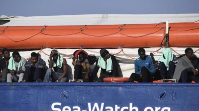Evangelische Kirche startet Appell zur Rettung von Migranten aus dem Mittelmeer