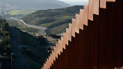 Grenze zu Mexiko: Trump droht mit Veto gegen Resolution zu Ende des Notstands