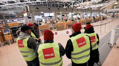 56 Flüge wegen Warnstreiks am Flughafen Düsseldorf gestrichen