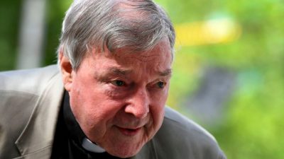 Melbourne: Ex-Vatikan-Finanzchef Pell wegen Kindesmissbrauchs verurteilt