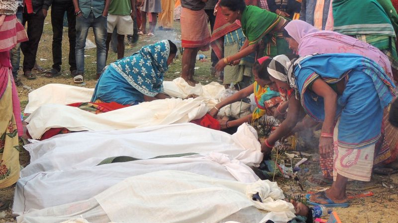 Schon über 150 Tote nach Konsum von gepanschtem Schnaps in Indien