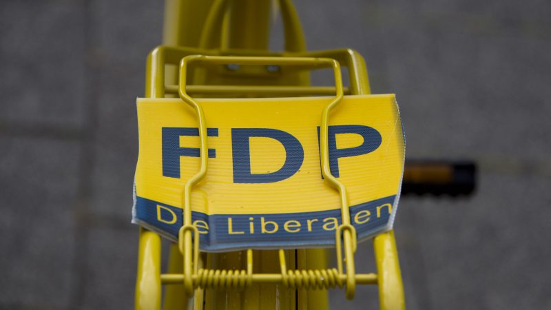 „Haben die sie noch alle?“: Patronenhülse in Drohbrief an FDP-Politiker Skudelny – Polizei ermittelt