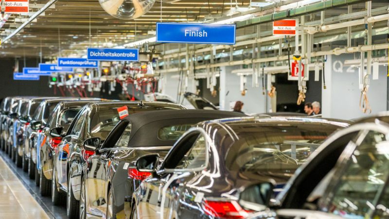 Ifo: US-Zölle könnten deutsche Auto-Exporte fast halbieren