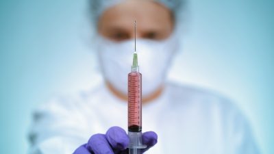 Corona-Impfung: 7 von 10 Ärzten gegen Impfpflicht