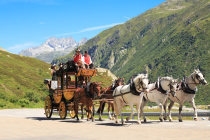 Der Wagen rollt – Von Rudolf Baumbach + Video