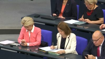 Parteienrechtler hält Frauen im Bundestag für „überrepräsentiert“