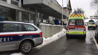 Beamten-Mord in Dornbirn: Halsstich in Sozialabteilung – Unzufriedener Asylbewerber tötet Behördenleiter (50)