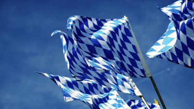 UPDATE Bayerische Kommunalwahl: Stichwahl soll als Briefwahl abgewickelt werden