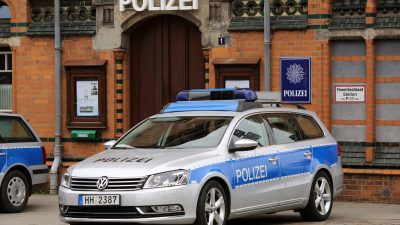 Deutsche Polizei verstärkt Coronavirus Kontrollen an Grenze zu Frankreich