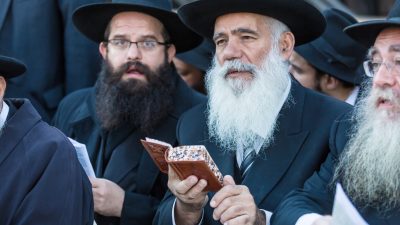 Opposition fordert höhere Renten für jüdische Zuwanderer aus früherer Sowjetunion