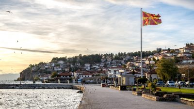 Nato-Mitglieder ebnen Weg für Beitritt Mazedoniens