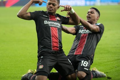 Bayern verliert in Leverkusen und Boden auf Dortmund
