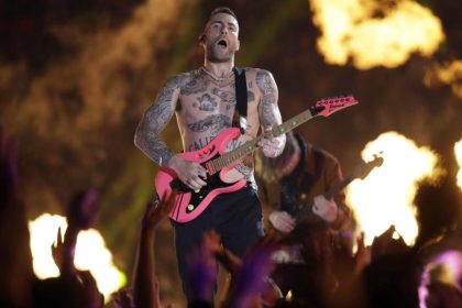 Maroon 5 bieten müden Pop-Rock beim Super Bowl