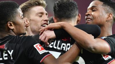 Bayer Leverkusen vorerst auf Europapokal-Platz