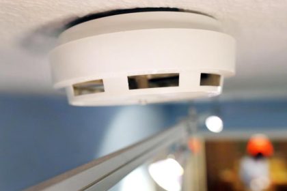 Heizen, Lüften, Duschen: Was der neue Rauchmelder von Vonovia über Mieter verrät