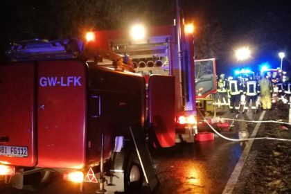 Nahe Köthen: Drei Menschen sterben in brennendem Auto – Säugling gerettet