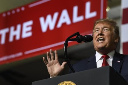 Trump legt Veto gegen Resolution ein, die den Mauerbau verhindern würde