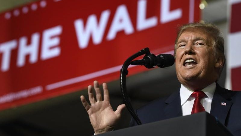 Trump legt Veto gegen Resolution ein, die den Mauerbau verhindern würde