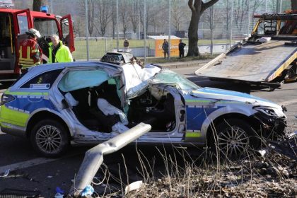 Polizistin stirbt bei Einsatzfahrt in Saarbrücken
