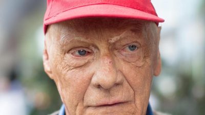 Niki Lauda auf dem Weg der Besserung: «Kämpft wie ein Löwe»