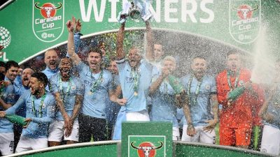 Man City gewinnt Ligapokal – Liverpool wieder Tabellenführer