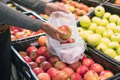 Real verbannt Plastikbeutel für Obst und Gemüse