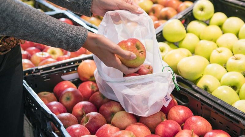 Real verbannt Plastikbeutel für Obst und Gemüse