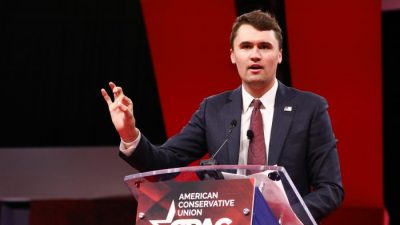 „Außen grün Innen rot“: Größte konservative Versammlung in den USA CPAC warnt vor Aufstieg des Sozialismus