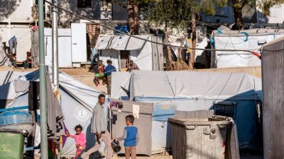Flüchtlingswelle rollt erneut: Griechische Lager waren im Mai überfüllt