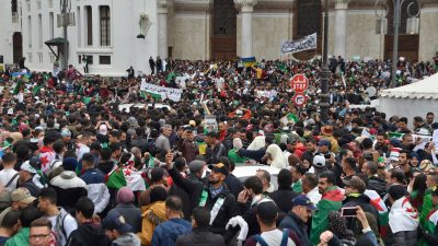 Ältestes Museum Algeriens bei Massenprotesten zum Teil geplündert
