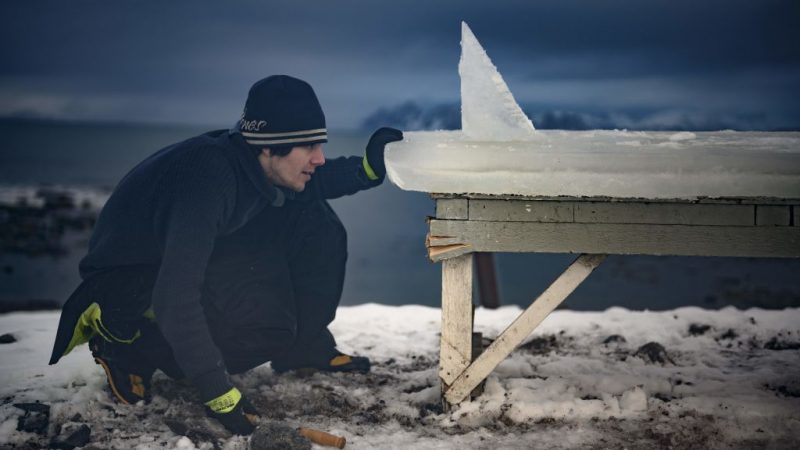 In Norwegen ist alles etwas eisiger – auch die Surfbretter