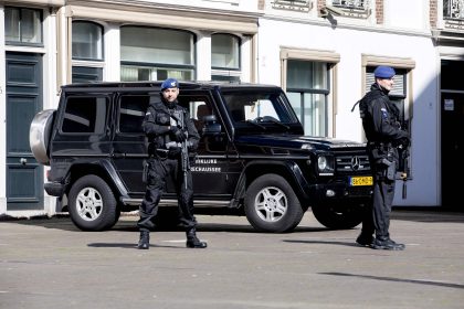 Nach Todes-Schüssen in Utrecht-Tram: Ermittler nehmen weiteren Verdächtigen fest