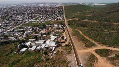 Streit um Grenzzaun zu Mexiko: Demokraten scheitern mit Widerstand gegen Trumps Veto