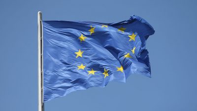 EVP-Spitzenkandidat Weber: Unabhängiger Expertenrat soll Rechtsstaatlichkeit von EU-Mitgliedern überprüfen