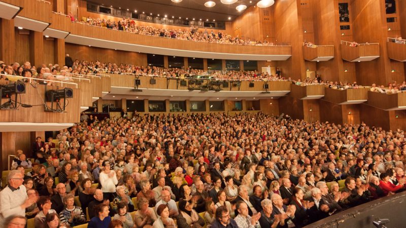 Berlin feiert „Shen Yun“ mit ausverkauften Vorstellungen in der Deutschen Oper