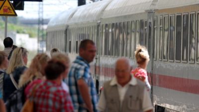 Hamburg-Altona: Privatperson schockiert Reisende mit Warnung vor „muslimischem Anschlag“