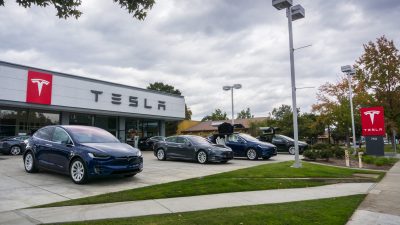 Tesla liefert deutlich weniger Autos aus – Rückgang um 31 Prozent