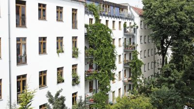 Wohnungsnot in Deutschland? Grünen-Anfrage legt hohen Leerstand bei Bund und Bahn offen