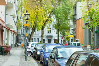 Berlin: Parklets auch in Kreuzberg getestet – Kosten: 851 000 Euro, Anwohner vermissen Nutzen