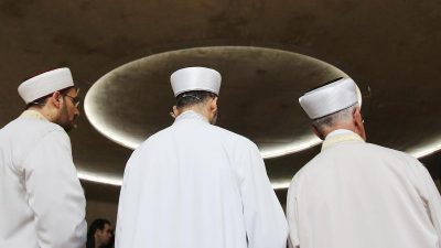 Für gelungene Integration: Deutschkenntnis-Nachweis für ausländische Geistliche geplant