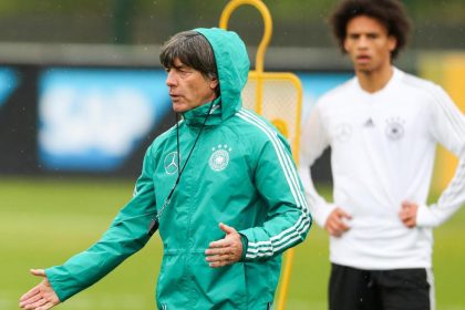 Löw kämpft um neuen Kredit: Holland als Warnung