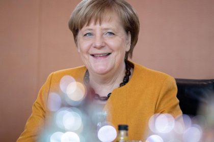 Umfrage: Zwei Drittel der Bürger gegen vorzeitigen Rücktritt Merkels