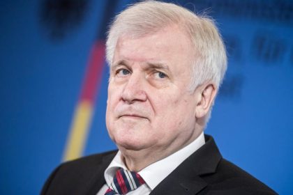 Seehofer fordert Öffnung italienischer Häfen für Flüchtlingsretter – Salvini: „Absolutes Nein“